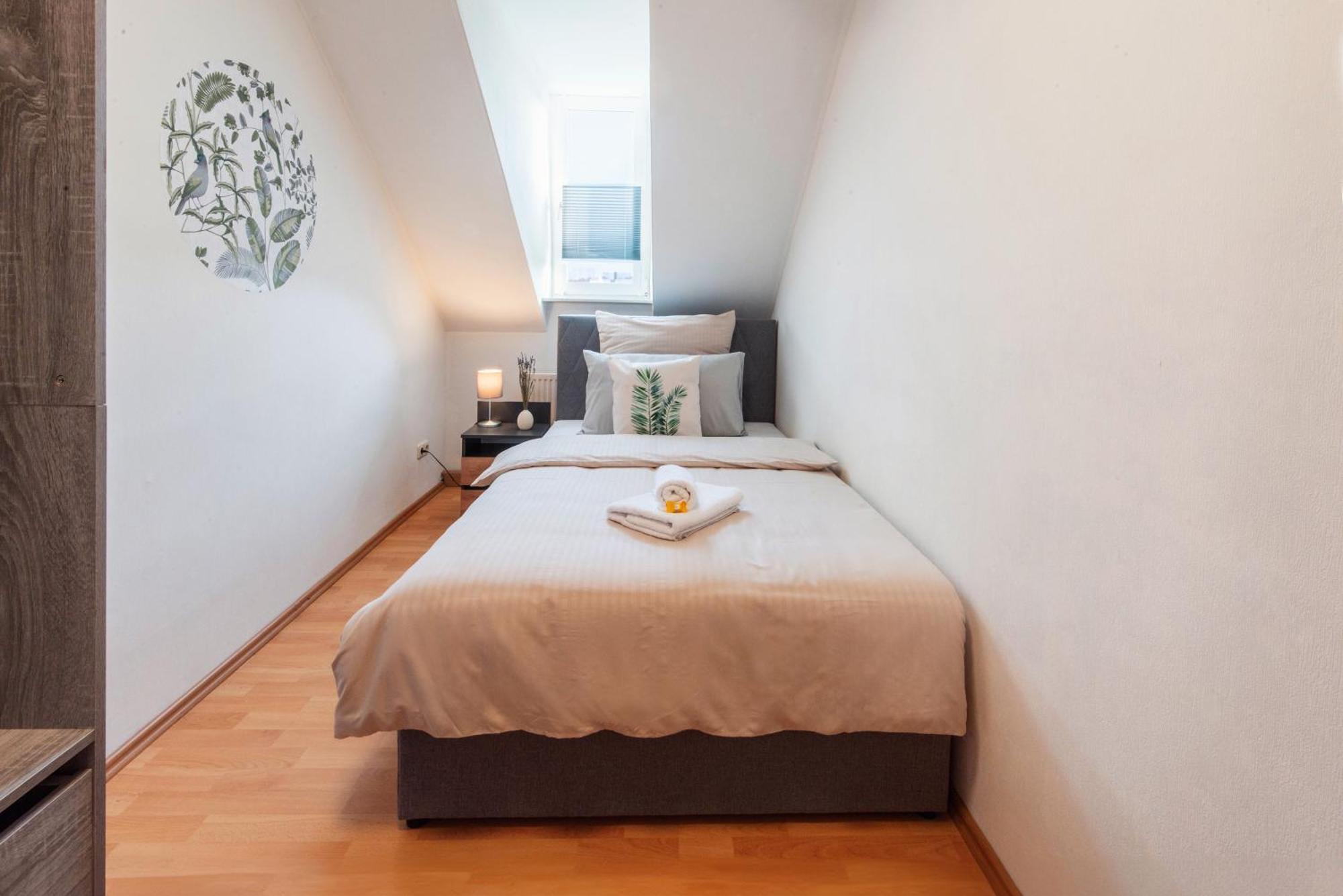 Grosszuegiges Apartment - Zentral - Kueche - Familienfreundlich Erfurt Exteriör bild