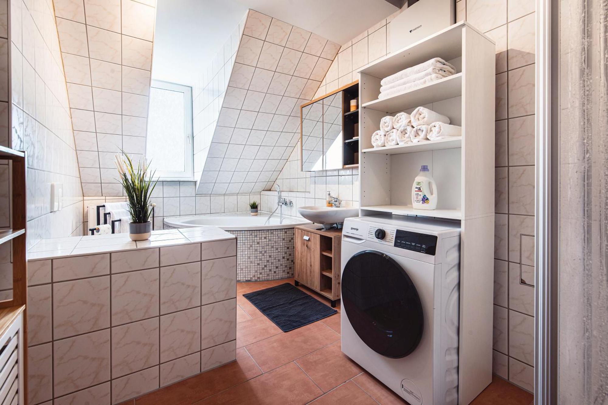 Grosszuegiges Apartment - Zentral - Kueche - Familienfreundlich Erfurt Exteriör bild